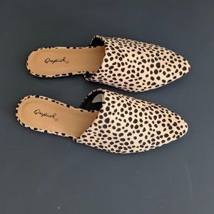 Cheetah print mule flats size 6.5 NWT